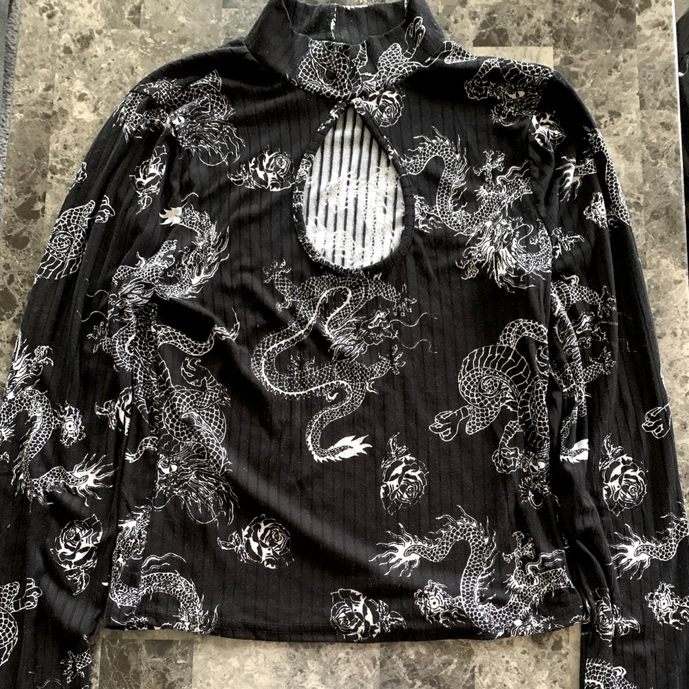 Rue 21 black and white long sleeve dragon shirt.